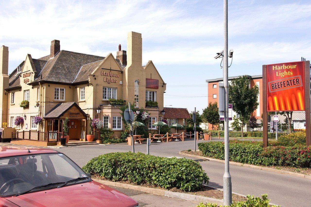 Premier Inn Portsmouth North Harbour エクステリア 写真
